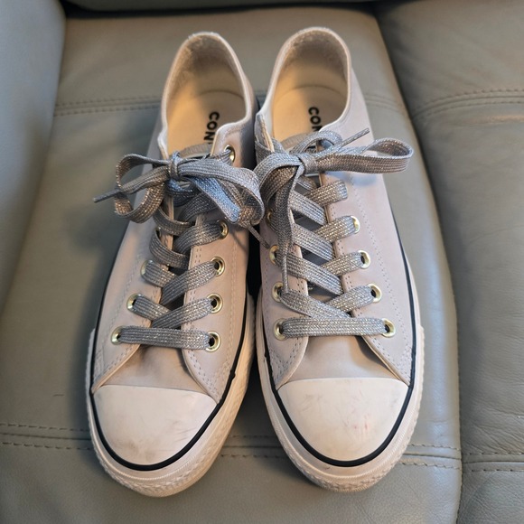 Converse Chuck Taylor All Star Lift Grey Leather Platform 565857C Women's size 9 - Picture 2 of 9